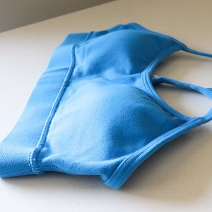 Lululemon Flow Y Bra IV in Blue Size 6